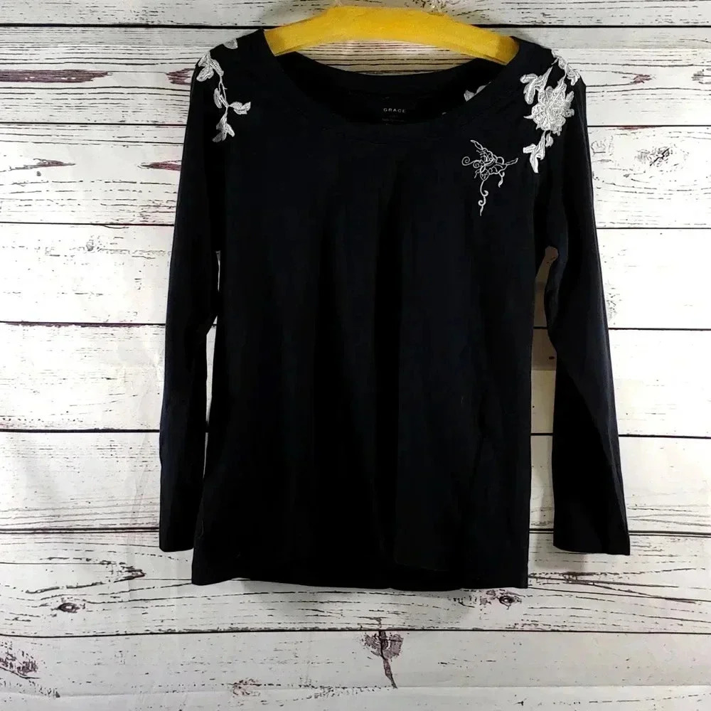 Women's Top